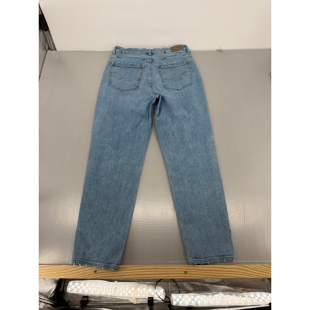 American Eagle Curvy Mom Jeans Size 8 Regular Light Wash Blue Strigid High Rise - Picture 6 of 10